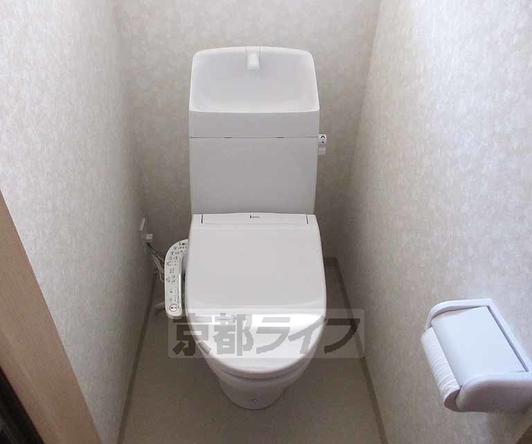 トイレ　ウォシュレット付きのトイレです！