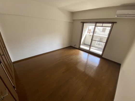 居室・リビング　※別部屋の写真です