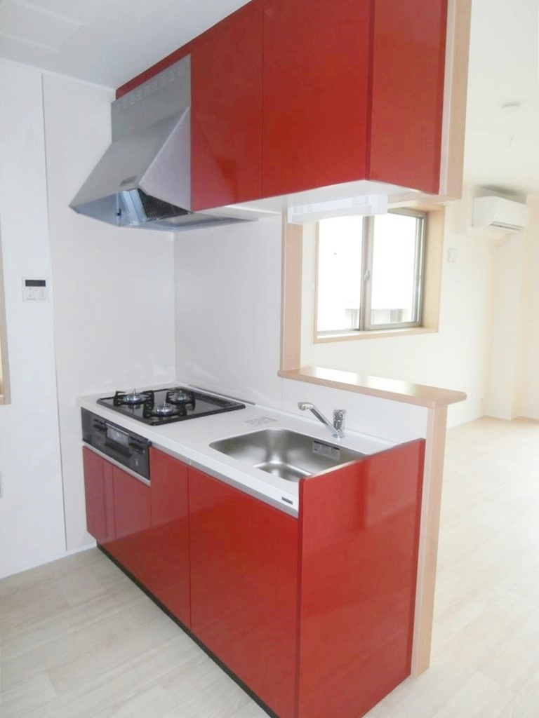 キッチン　周りを見渡しながら調理のできるカウンターキッチンです♪