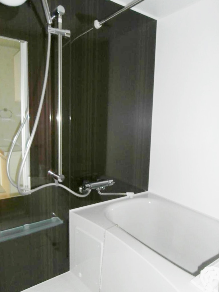 バス・シャワールーム　日々の疲れを癒すお風呂です♪