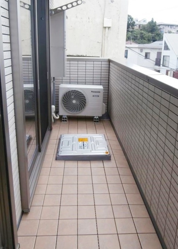 バルコニー　暖かな日差しのふりそそぐバルコニー♪