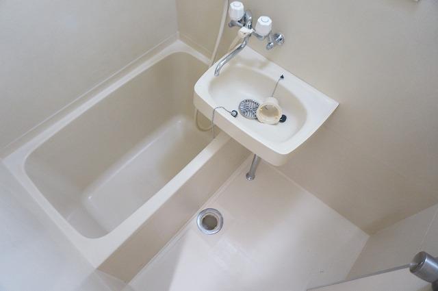 バス・シャワールーム　浴室