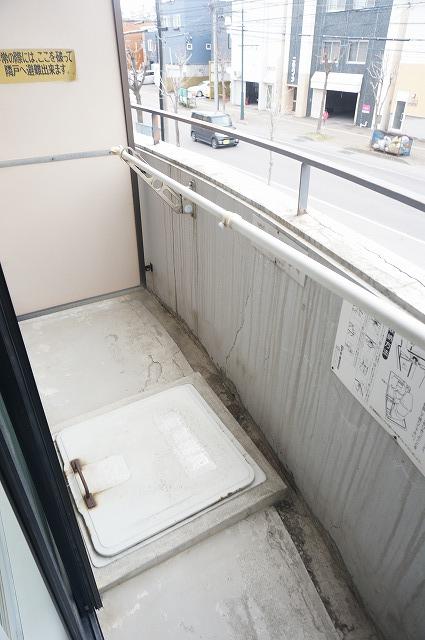 バルコニー　バルコニー