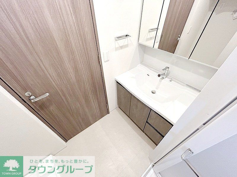 洗面設備　お部屋探しは株式会社　タウンハウジング　までお気軽にお問合…