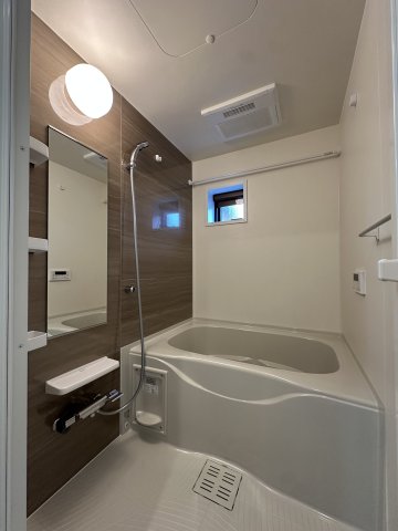 バス・シャワールーム　06504-205