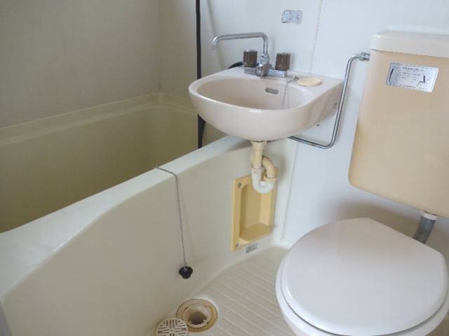 バス・シャワールーム　同仕様