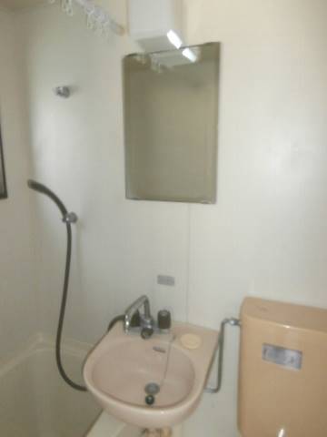 洗面設備　同仕様