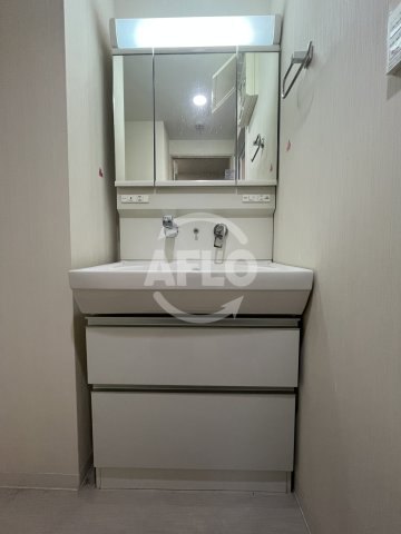 洗面設備　スペランツァ十三東　洗面台