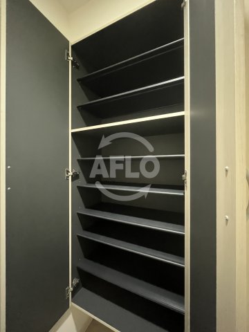 その他部屋・スペース　スペランツァ十三東　玄関収納