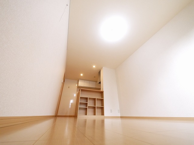 居室・リビング　使いやすい居間です