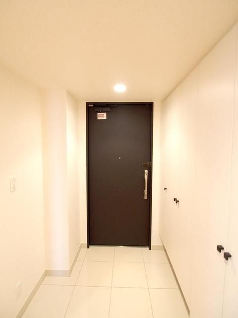 玄関　別タイプ部屋　参考写真です