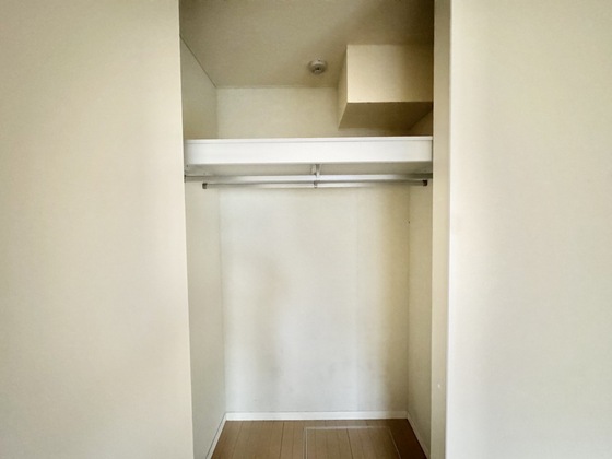 収納　※別部屋の写真です