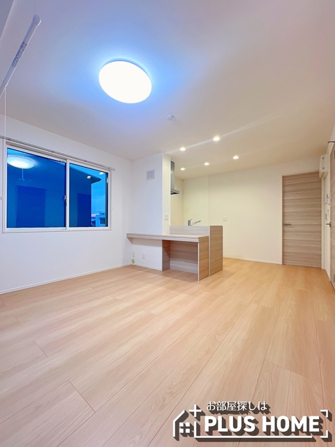 居室・リビング　同仕様写真