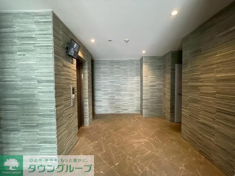 エントランス　エントランス