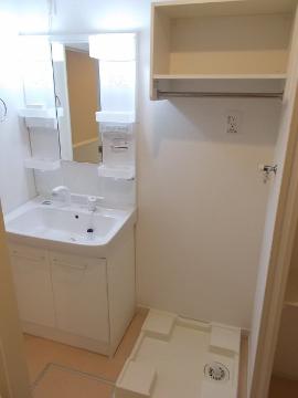 洗面設備　洗髪洗面化粧台