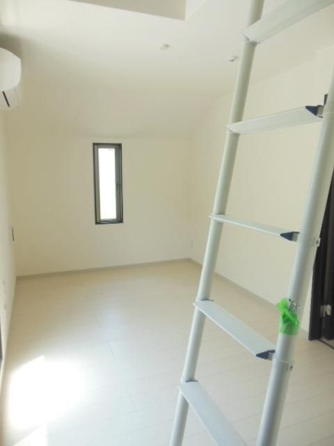 その他部屋・スペース　～角部屋なので２面採光です～