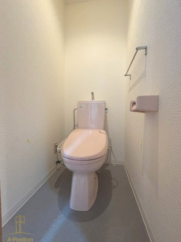 トイレ　エルシャ南森町