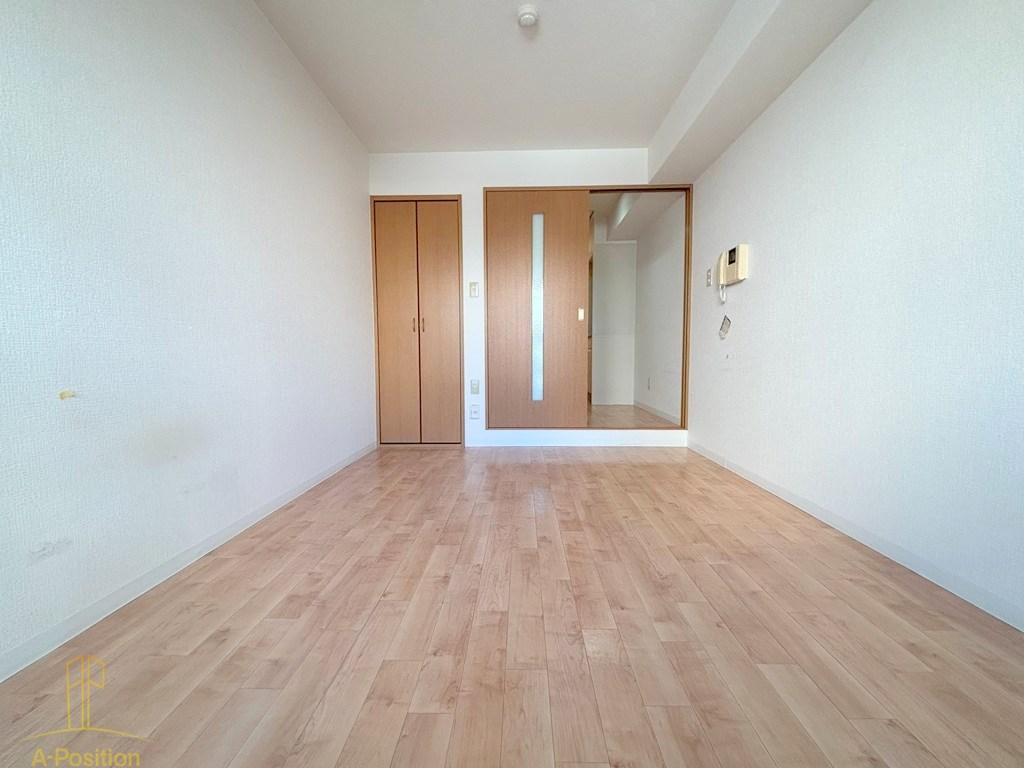 居室・リビング　エルシャ南森町