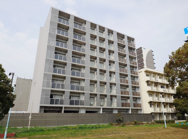 建物外観　ＲＣ造☆防犯設計のバルコニー仕様マンション