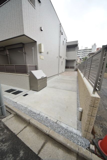 エントランス　★オートロックのエントランスです★