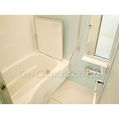 バス・シャワールーム　同タイプ3階のお部屋を撮影。仕様が異なることがあります。