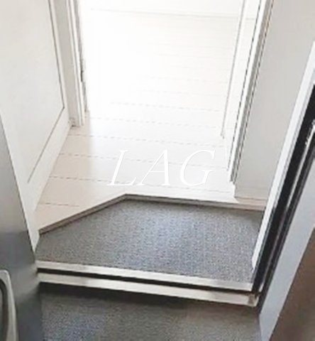 玄関　玄関です。