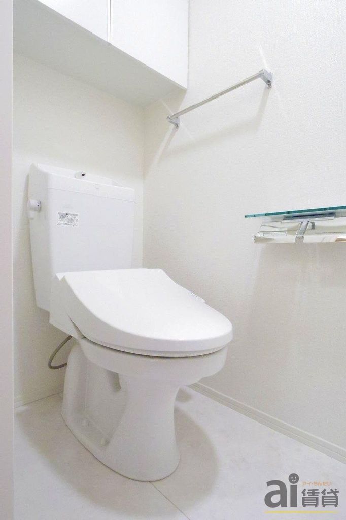 トイレ　※同仕様写真