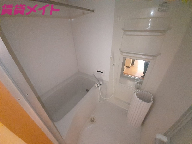 バス・シャワールーム　別部屋参考写真です。