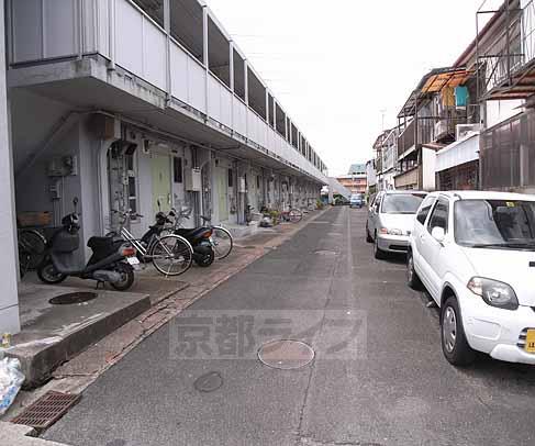 エントランス　ここから入って行きます