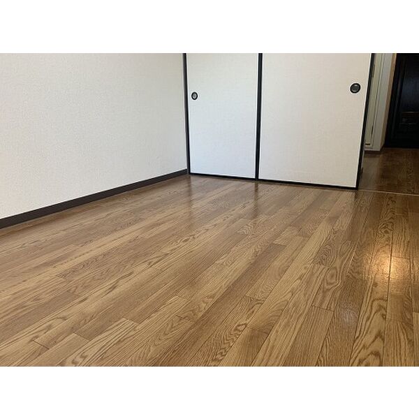 居室・リビング　同物件写真(現況優先となります。)