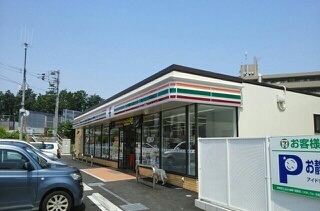 コンビニ　セブンイレブン（コンビニ）まで100m