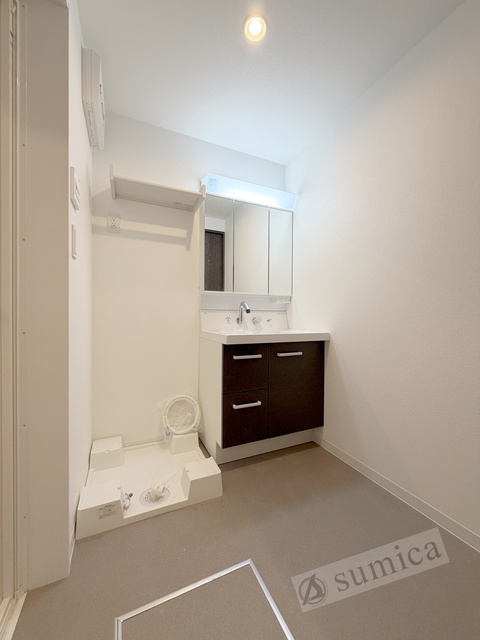 洗面設備　洗面脱衣所付き！独立洗面台が便利です♪♪