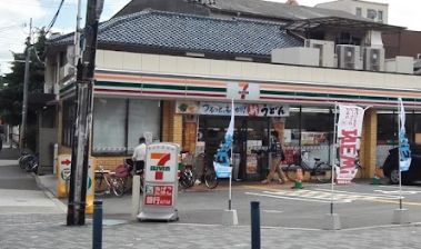 コンビニ　セブンイレブン 大阪三軒家東4丁目店（コンビニ）まで153m