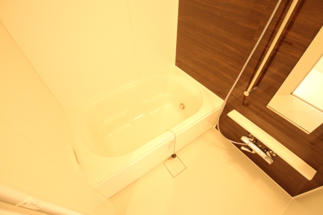 バス・シャワールーム　※別室の参考写真の為、現況優先です。