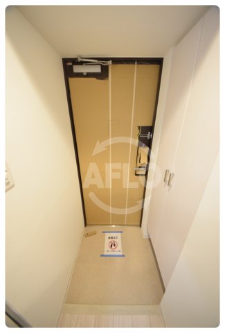 玄関　エスリード大阪上本町ブランシュ　玄関