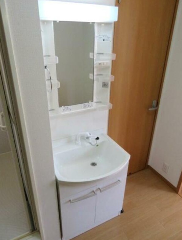 洗面設備　※別部屋参考写真