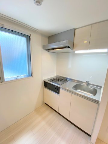 キッチン　キッチンです。