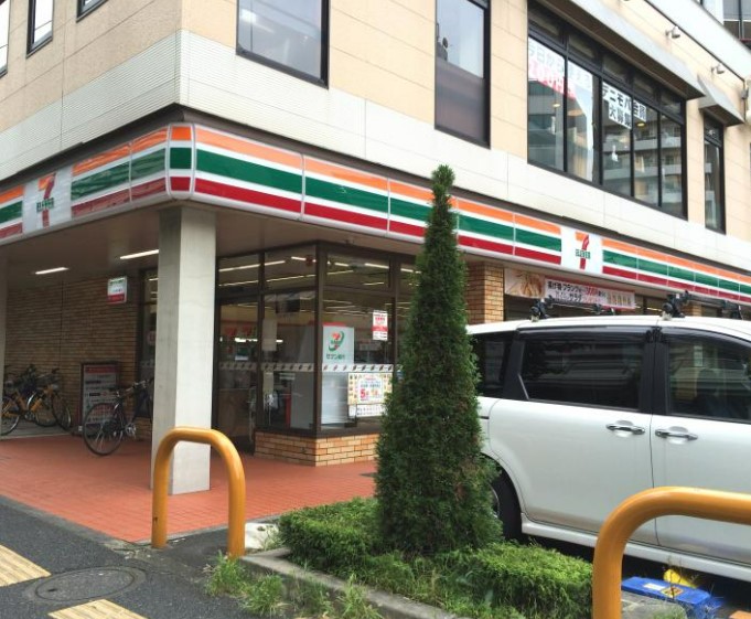 コンビニ　セブンイレブン 大田区大森中1丁目店（コンビニ）まで349m