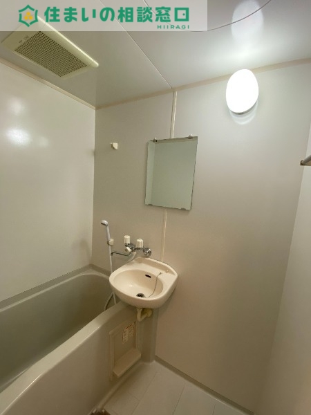 バス・シャワールーム　同型