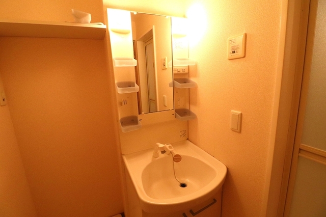 洗面設備　洗面化粧台