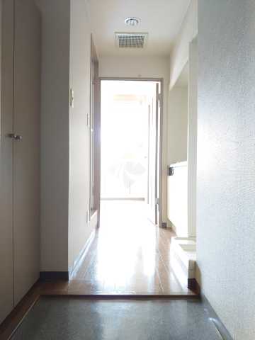 玄関　別部屋参考写真