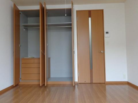 収納　洋室のクローゼット