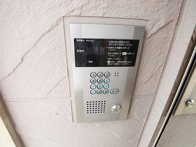 セキュリティ　オートロック完備なので安心・安全