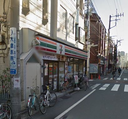 コンビニ　セブンイレブン・東京都墨田区東向島５丁目店（コンビニ）まで186m