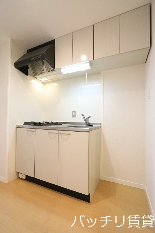 キッチン　同型タイプの為現状優先