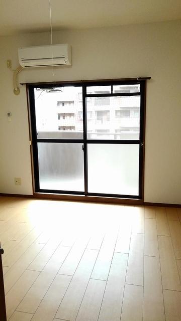 居室・リビング　居室