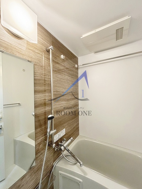 バス・シャワールーム　お風呂です。