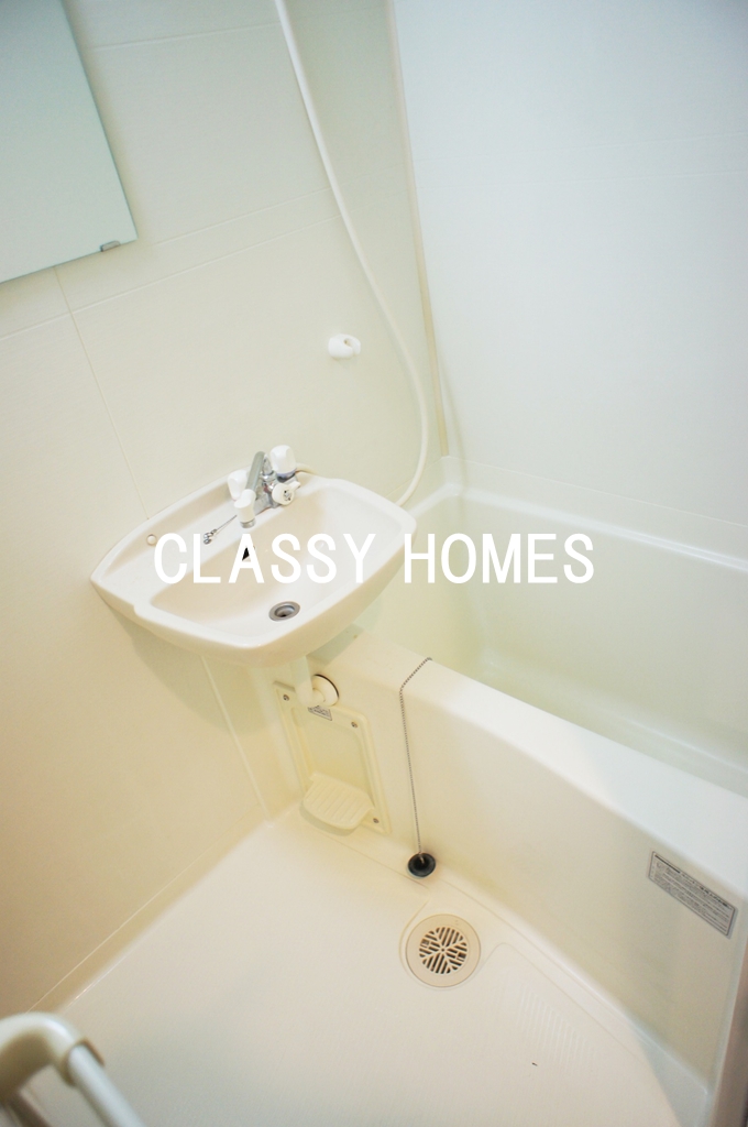 バス・シャワールーム　2002年竣工　シンシア三田慶大前：バス