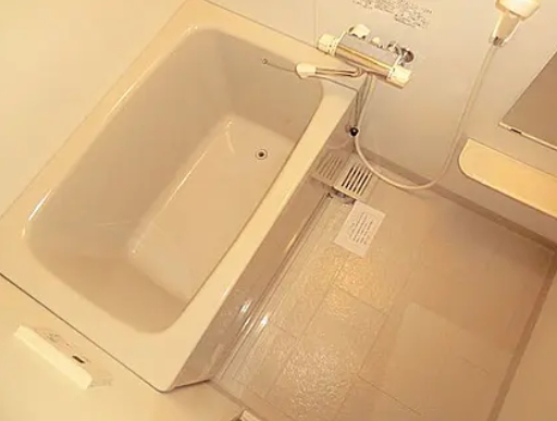 バス・シャワールーム　風呂