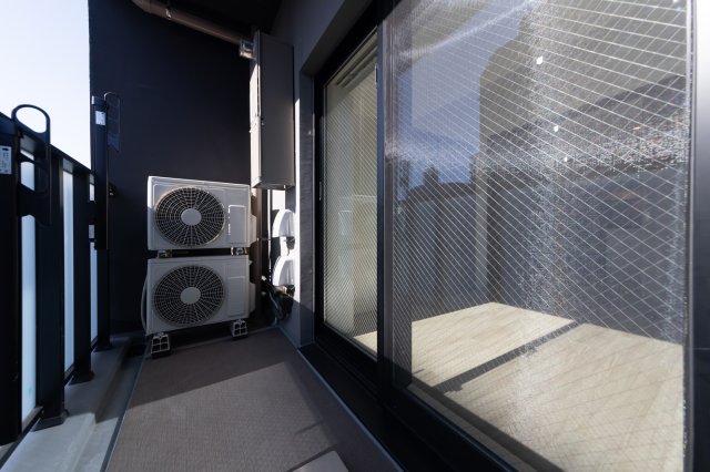 バルコニー　お洗濯にも便利なバルコニー付き